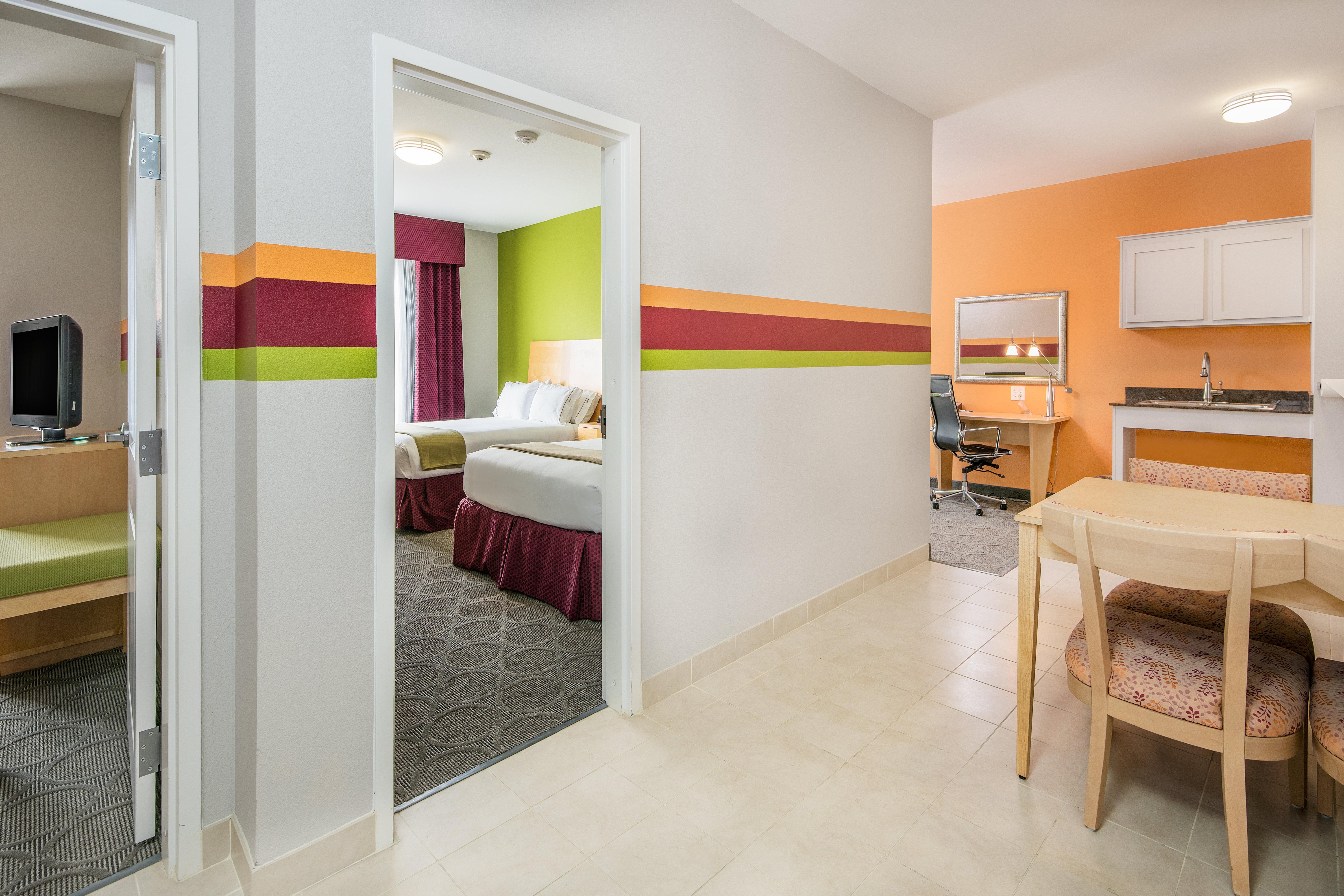 Holiday Inn Express Hotel & Suites Clute-Lake Jackson By Ihg Exteriér fotografie